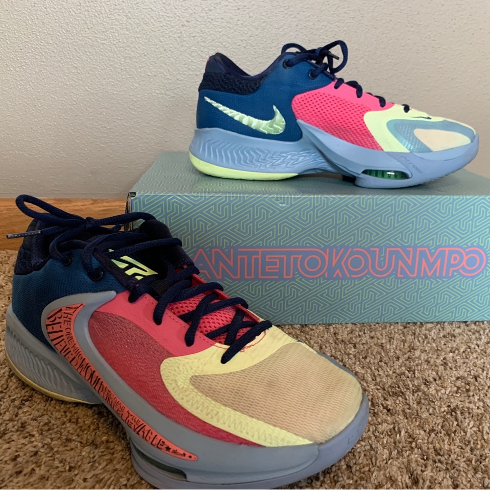 NIKE Zoom Freak 4 Basketball Shoes